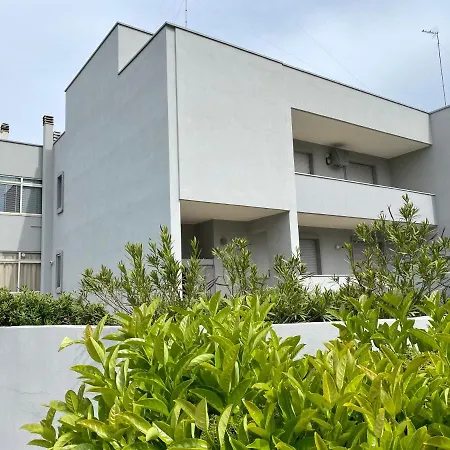 Casa Ada Апартаменти *