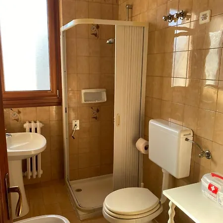 Casa Ada Апартаменти *